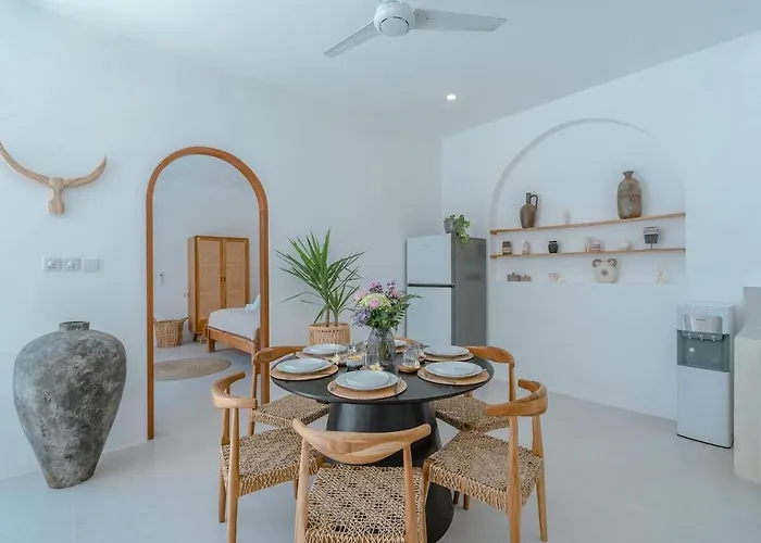 Villa Casa Miya - Modern 3br Canggu (Bali)