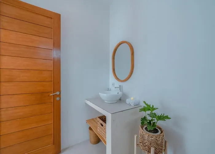 Villa Casa Miya - Modern 3br