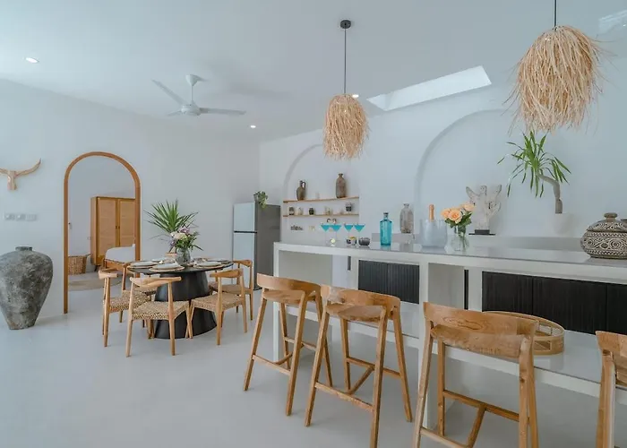 Casa Miya - Modern 3br Canggu (Bali)